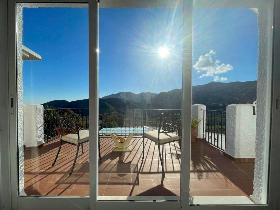 Villa Los Faramondos Naturehouse Turre Exterior photo